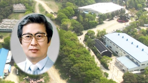 소방차에 구급차까지…그들만의 마을 건설 의혹