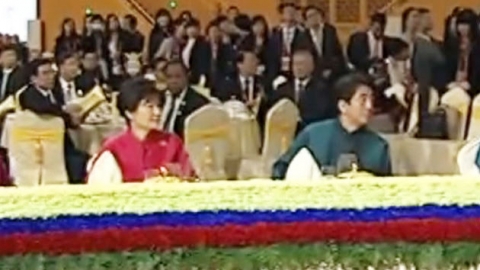 박근혜 대통령, 아베와 대화...오늘 한미 정상회담