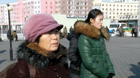 북한 주민들, 거리로 뛰쳐나와 핵실험 성공 축하