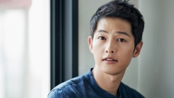 송중기 "결혼은 처음이라…왜 인륜지대사인지 알겠다" 송중기 "결혼은 처음이라…왜 인륜지대사인지 알겠다"