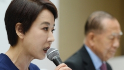 강수연의 외침 "더 이상 BIFF 개최에 불신 없기를!" 강수연의 외침 "더 이상 BIFF 개최에 불신 없기를!"