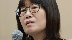'유리정원' 신수원 감독 "22살 부국제, 공존하며 성장하길" '유리정원' 신수원 감독 "22살 부국제, 공존하며 성장하길"