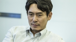 설경구의 처절한 다짐 "쉽게 가지 않겠다" 설경구의 처절한 다짐 "쉽게 가지 않겠다"