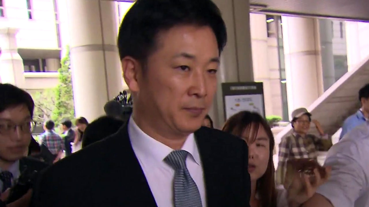 [단독] 돌아온 유영하, 박근혜 前 대통령 접견