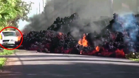 화산 용암에 1분 만에 타버린 차량
