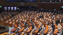 추경안 처리 졸속심사 우려속 하루만에 "연기론" 고개