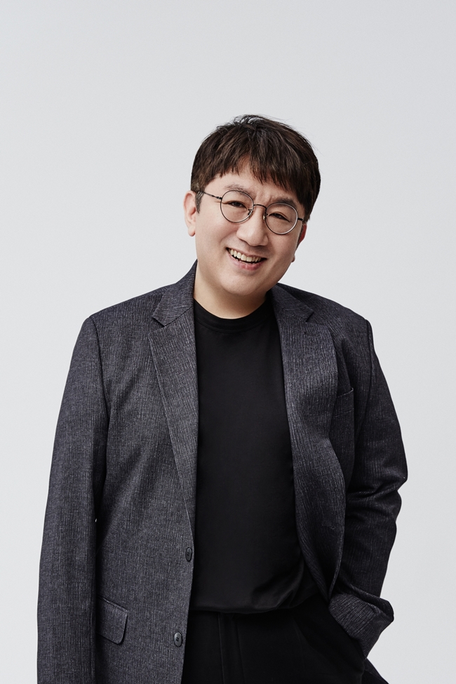 방탄소년단 소속사 대표 방시혁, 문재인 대통령 축전 리트윗