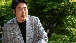 "연기가 곧 종교"…배우 조진웅의 지론(持論) "연기가 곧 종교"…배우 조진웅의 지론(持論)