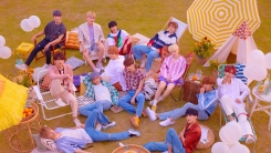 세븐틴, 美 아이튠즈 '톱 앨범' 차트 7위…K팝 유일 세븐틴, 美 아이튠즈 '톱 앨범' 차트 7위…K팝 유일