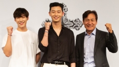 박서준X안성기X우도환 뭉친 '사자', 촬영 돌입...내년 개봉 박서준X안성기X우도환 뭉친 '사자', 촬영 돌입...내년 개봉