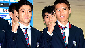 美 전훈 방 배정, 친밀과 주전 경쟁 공존