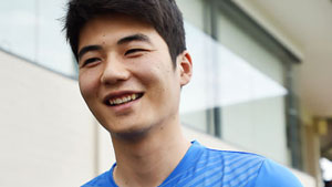 '캡틴' 기성용의 봄 햇살 미소'