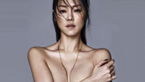 차지연, 상반신 완전 탈의...세미 누드 '아찔'