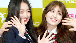 이수민-전소미 '동갑내기 절친의 설레는 고등학교 첫 등교길'
