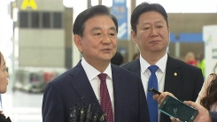 홍석현 美 특사, 워싱턴으로 출국