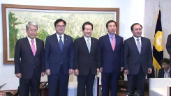 국회의장·여야 원내대표 회동…국회 정상화 방안 논의