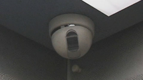 신체접촉 없는 음란행위, 무죄?