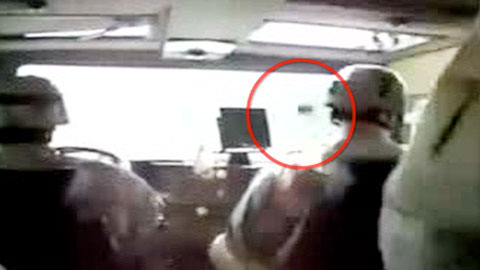 차 안으로 날아든 '수류탄'...미군들의 반응은?