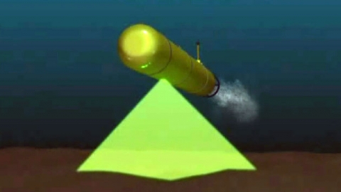 신호 끊긴 실종기, 눈 달린 잠수정 투입