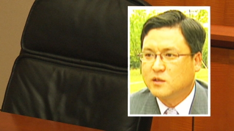 '돌발행동' 부장판사, 변호사 대신 사무장으로