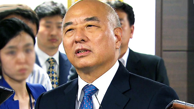 문창극 친일사관 적극 해명...청와대 곤혹