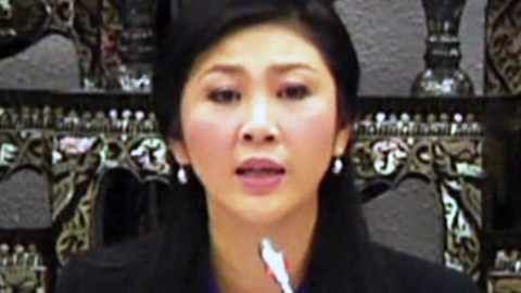 잉락 전 태국총리, 고가 시계 논란