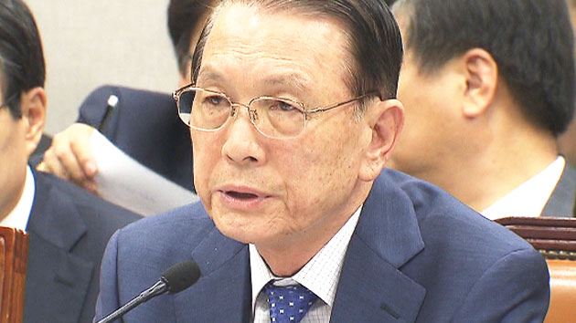 김기춘 비서실장, "인사는 전적으로 비서실장 책임"