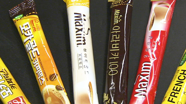 "커피믹스 성분의 절반이 설탕"