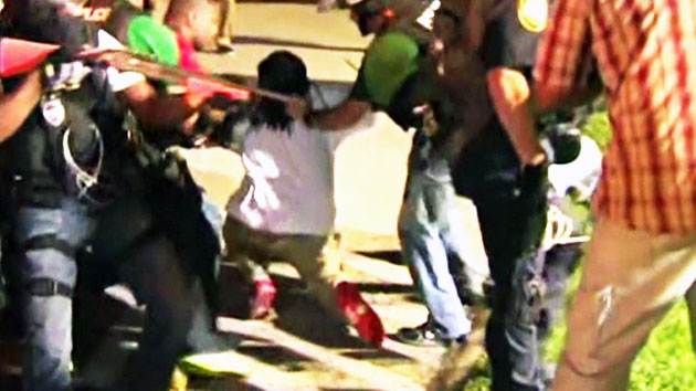 미주리 시위 격화...'일부 시위대 경찰에 총격'