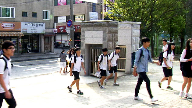 경기도 초·중·고등학교 90% 오늘부터 9시 등교