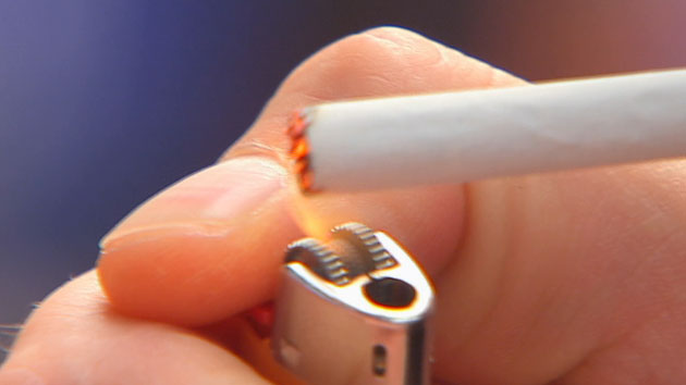 세계 최고 수준 흡연율...낮아질까?