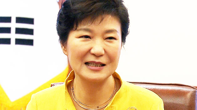 박근혜 대통령, "평창 올림픽, 북한 자유롭게 참여하도록 장려"