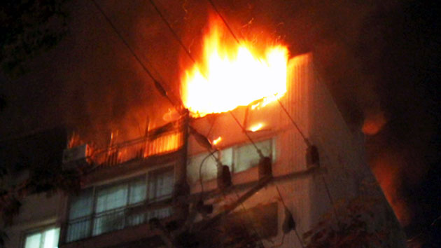 경기 시흥 아파트 화재...일가족 5명 사상