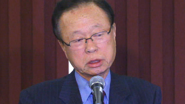 박희태 전 국회의장 새벽 기습 출석...경찰 봐주기 논란