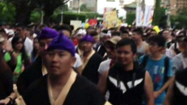 타이완에서 아시아 최대 동성애자 거리행진