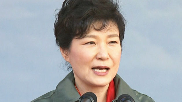박근혜 대통령, FA-50 전력화 기념식 참석