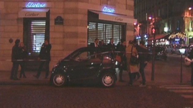 파리 '카르티에' 매장 침입 무장강도 체포