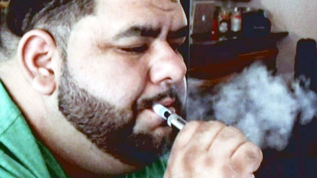 "전자담배 발암물질, 일반 담배의 10배"