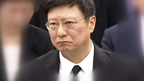  박지만 회장 부부, 동남아 여행 전격 취소