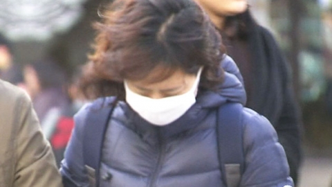 최강 한파에 고드름이 주렁주렁...내일 서울 -13℃