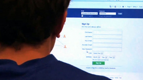 "페북에 주소 등 5가지 정보는 올리지 말아야"