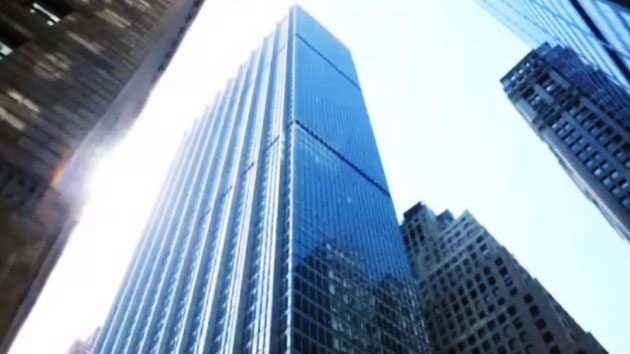 "카퍼필드의 맨해튼 아파트 옥상 수영장 터져 물벼락"