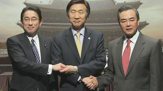 日 신문 '3국 정상회의 조기 개최 노력'...'역사'가 관건