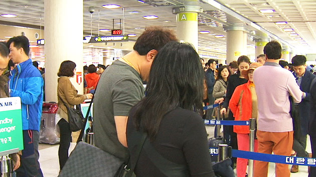 제주에 강풍주의보...항공기 무더기 결항