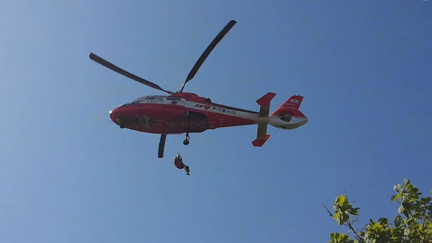 관악산 하산 중 60대 부상…헬기 이송