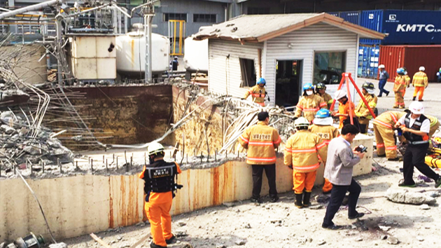 [속보] 한화케미칼 울산공장 폭발 사고..."4명 사망·2명 실종"