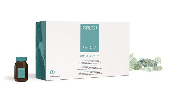 “여름철 두피 마사지와 영양공급으로 모발 건강 지켜야”