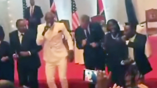 [핫클릭] 오바마 미국 대통령, '아버지의 나라'에서 댄스