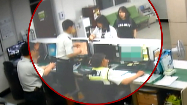 거액 지갑 찾아준 여고생들...사례도 거절