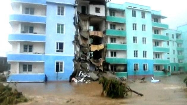 북한, 물바다 된 나선시 홍수 피해 영상 공개